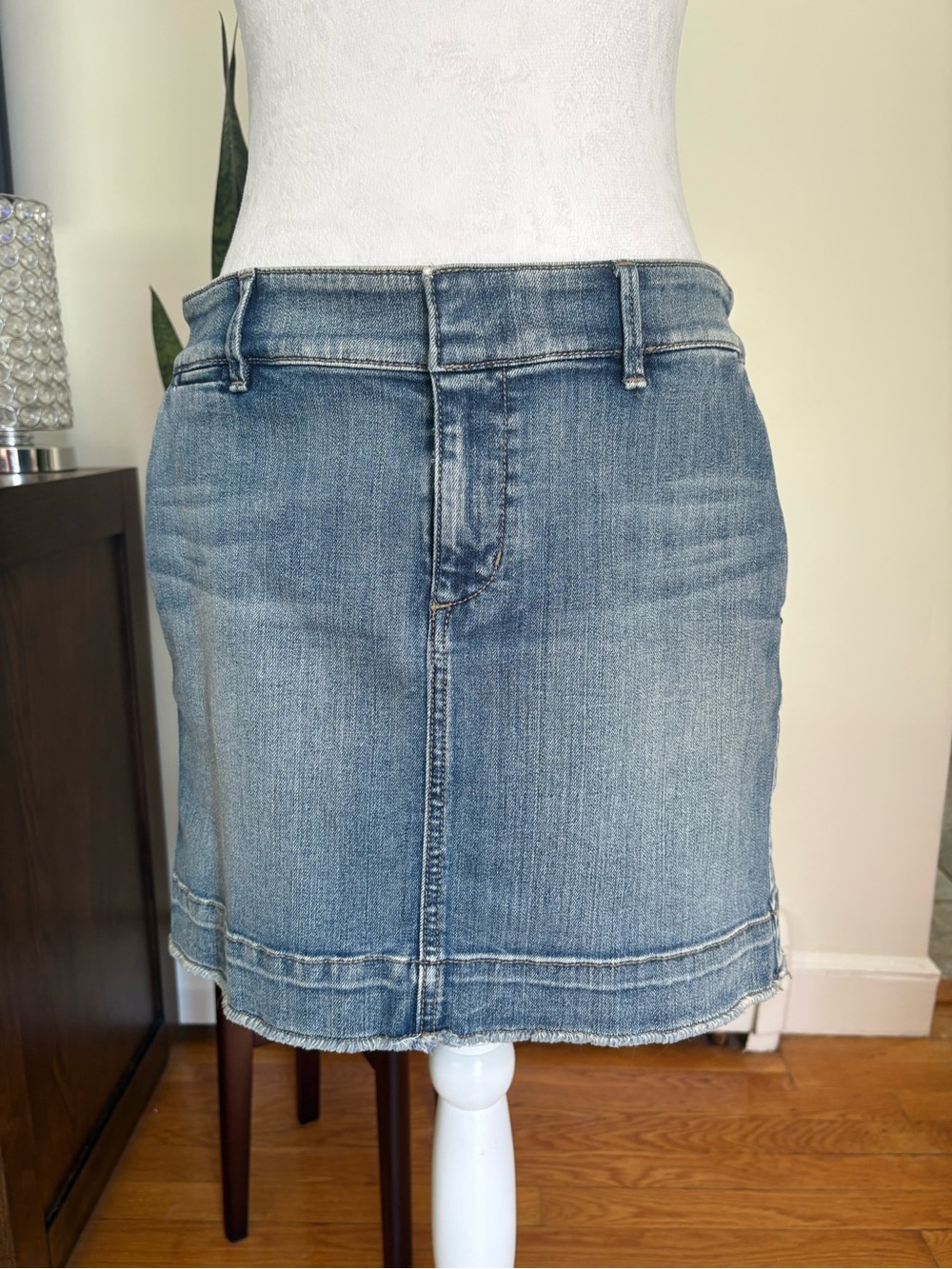 🎾Loft Denim Mini Skirt